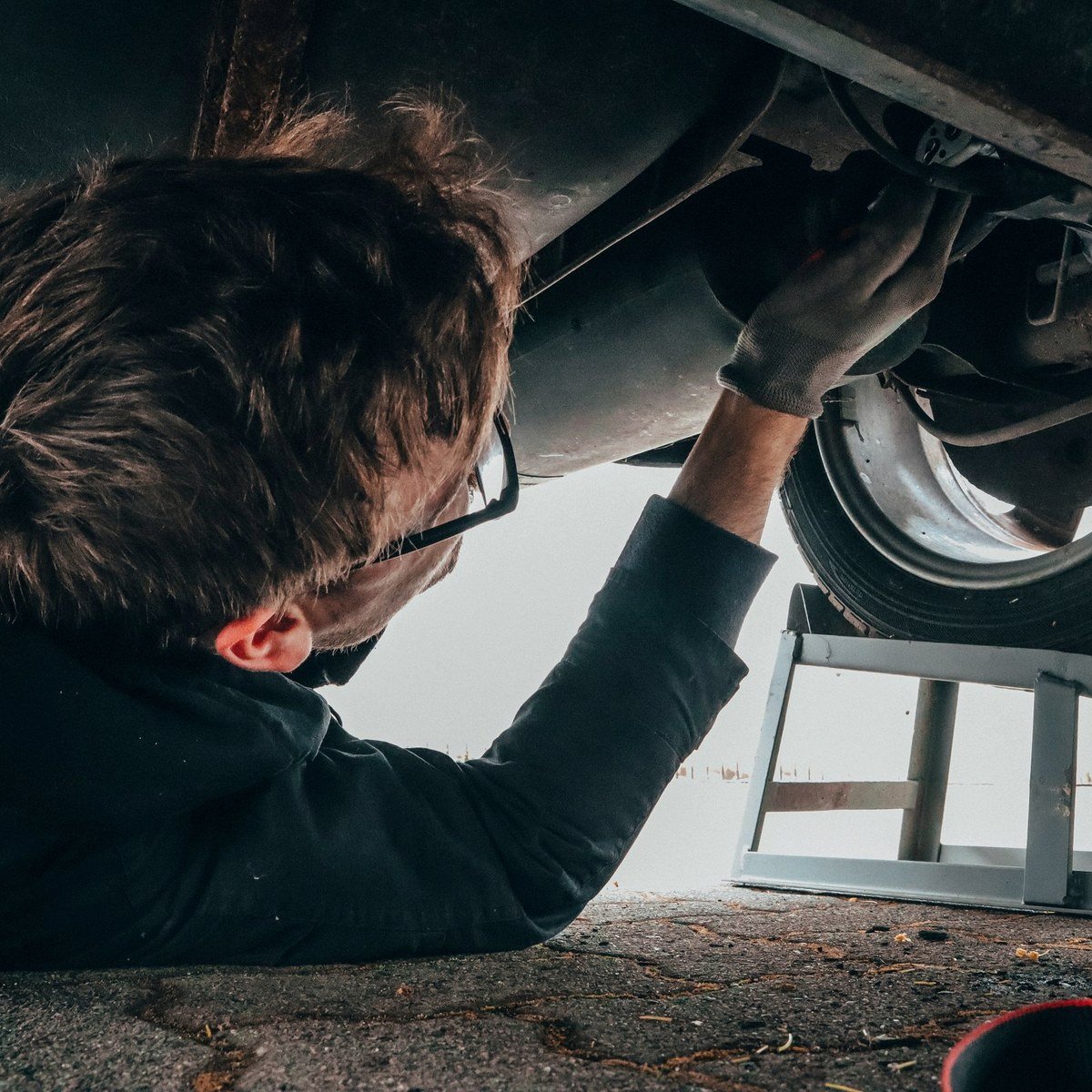 Performance parts adjustment and installation service